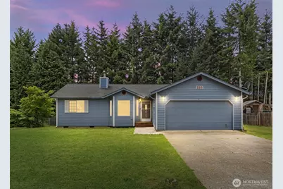 218 Saint Helens Way, Winlock, WA 98596 - Photo 1