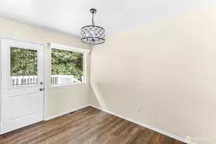 218 St Helens Way, Winlock, WA 98596 - Photo 9