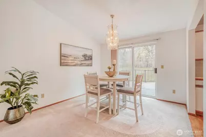 6208 258th Avenue NE, Redmond, WA 98053 - Photo 7