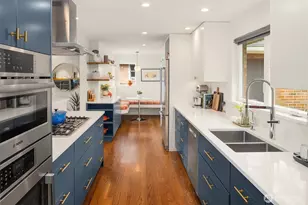 5218 Ivanhoe Pl NE, Seattle, WA 98105 - Photo 21