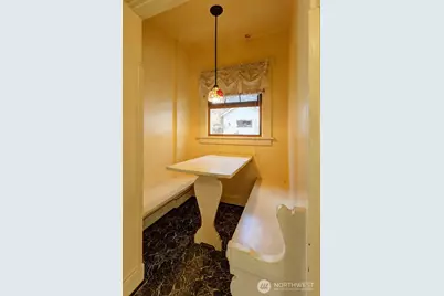 2756 44th Avenue SW, Seattle, WA 98116 - Photo 7