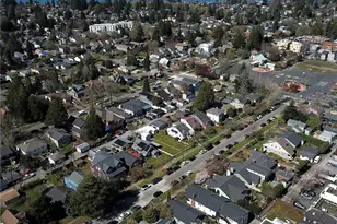 2756 44th Ave SW, Seattle, WA 98116 - Photo 17