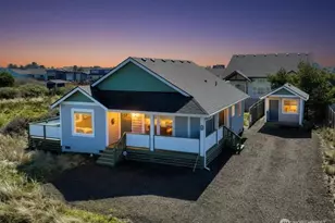 419 N Portal Loop SW, Ocean Shores, WA 98569 - Photo 1