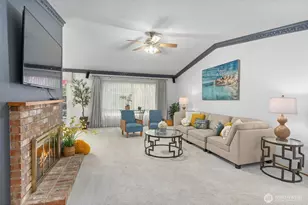 7503 7th Dr W, Everett, WA 98203 - Photo 5