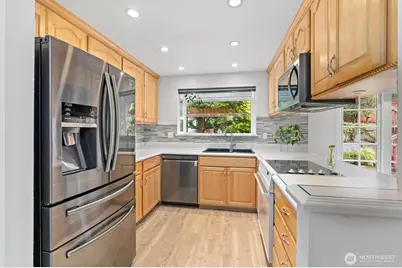 7503 7th Drive W, Everett, WA 98203 - Photo 13