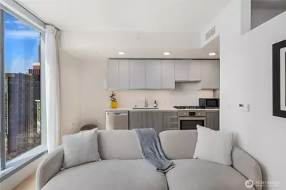 800 Columbia Street #1003, Seattle, WA 98104 - Photo 7