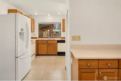 2426 198th Place SW, Lynnwood, WA 98036 - Photo 17