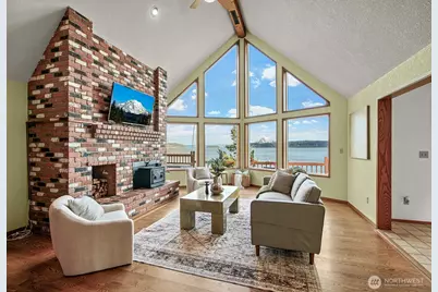6819 Cliff Avenue SW, Longbranch, WA 98351 - Photo 7