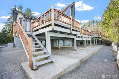 6819 Cliff Avenue SW, Longbranch, WA 98351 - Photo 21