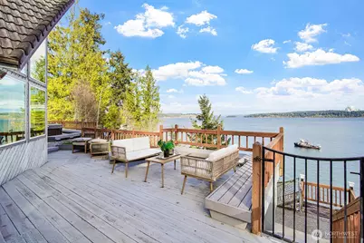 6819 Cliff Avenue SW, Longbranch, WA 98351 - Photo 3