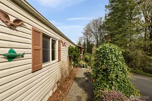 4449 Beach Dr E, Port Orchard, WA 98366 - Photo 21