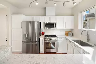 14915 38th Dr SE, Bothell, WA 98012 - Photo 7