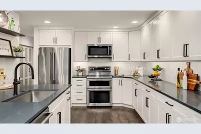 555 Kirkland Way #205, Kirkland, WA 98033 - Photo 9