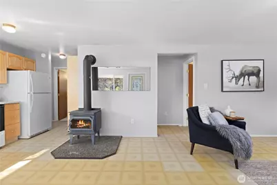 39201 Orville Road E, Eatonville, WA 98328 - Photo 15