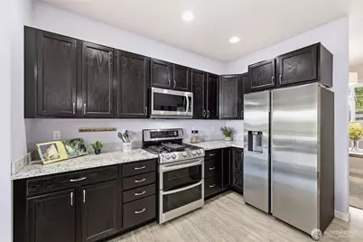 784 Freedom Court SE, Port Orchard, WA 98366 - Photo 9