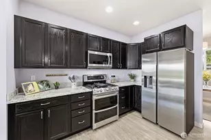 784 Freedom Ct SE, Port Orchard, WA 98366 - Photo 9