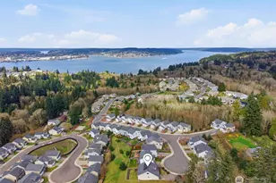 784 Freedom Ct SE, Port Orchard, WA 98366 - Photo 33