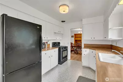 924 7th Avenue NW, Puyallup, WA 98371 - Photo 17