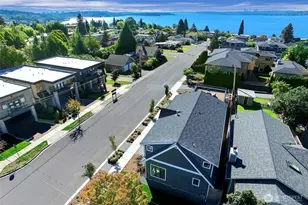 1231 4th St W, Kirkland, WA 98033 - Photo 31