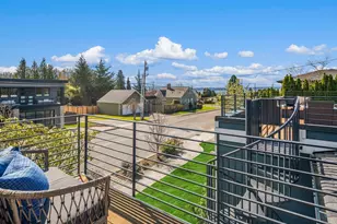 1231 4th St W, Kirkland, WA 98033 - Photo 23
