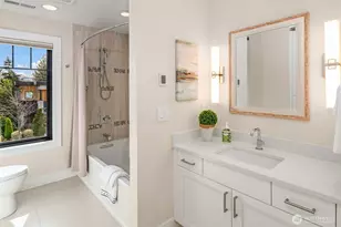 1231 4th St W, Kirkland, WA 98033 - Photo 29