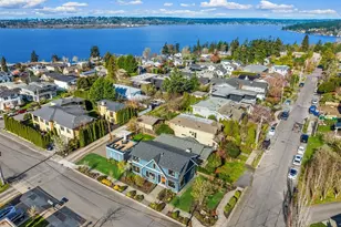 1231 4th St W, Kirkland, WA 98033 - Photo 33