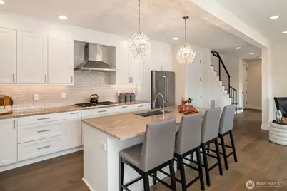 1231 4th Street W, Kirkland, WA 98033 - Photo 13