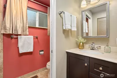 14203 NE 63rd Court, Redmond, WA 98052 - Photo 17