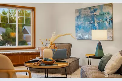 4727 245th Lane SE, Sammamish, WA 98074 - Photo 3