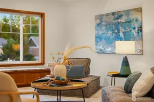 4727 245th Ln SE, Sammamish, WA 98074 - Photo 3