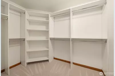 4727 245th Lane SE, Sammamish, WA 98074 - Photo 25