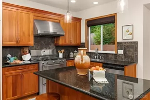 4727 245th Ln SE, Sammamish, WA 98074 - Photo 13