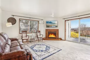 17440 NE 38th St, Redmond, WA 98052 - Photo 1