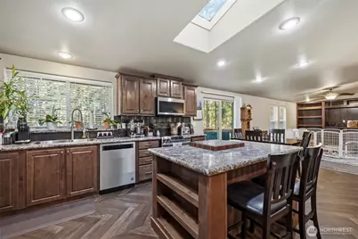 371 Sunset Drive, Oak Harbor, WA 98277 - Photo 1