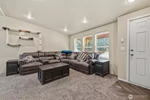 371 Sunset Dr, Oak Harbor, WA 98277 - Photo 21