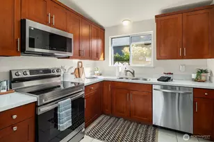 7147 30th Ave SW, Seattle, WA 98126 - Photo 11