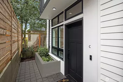 6041 42nd Avenue SW, Seattle, WA 98136 - Photo 3