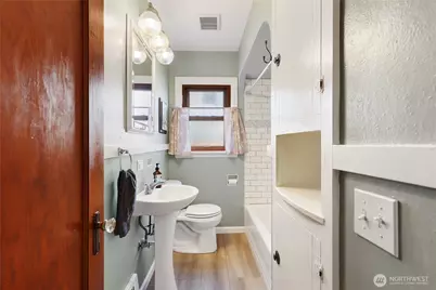 1121 Chester Avenue, Bremerton, WA 98337 - Photo 17