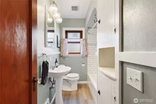 1121 Chester Ave, Bremerton, WA 98337 - Photo 17