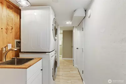 1121 Chester Avenue, Bremerton, WA 98337 - Photo 29