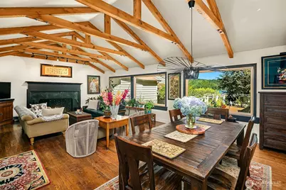 13731 42nd Place NE, Seattle, WA 98125 - Photo 5