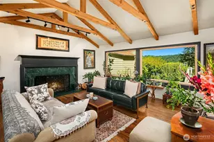 13731 42nd Pl NE, Seattle, WA 98125 - Photo 3