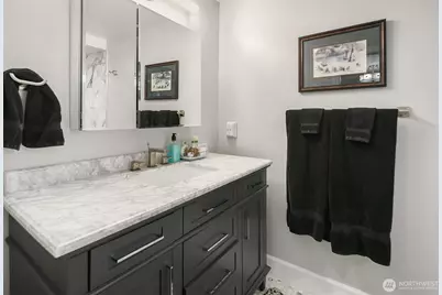 13731 42nd Place NE, Seattle, WA 98125 - Photo 17