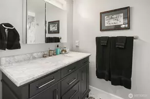 13731 42nd Pl NE, Seattle, WA 98125 - Photo 17