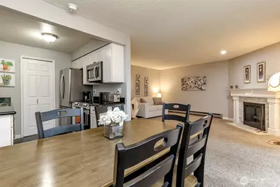 7320 N Skyview Place #D203, Tacoma, WA 98406 - Photo 9