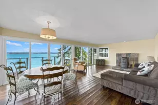 8032 SW Hawthorne Ln, Vashon, WA 98070 - Photo 9