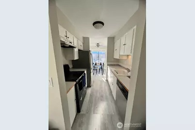 14510 124th Avenue NE #B141, Kirkland, WA 98034 - Photo 7