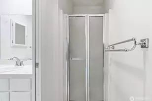 11217 NE 147th St, Kirkland, WA 98034 - Photo 21