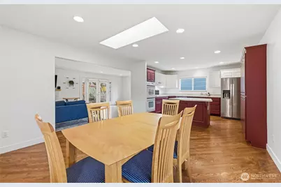 11217 NE 147th Street, Kirkland, WA 98034 - Photo 11