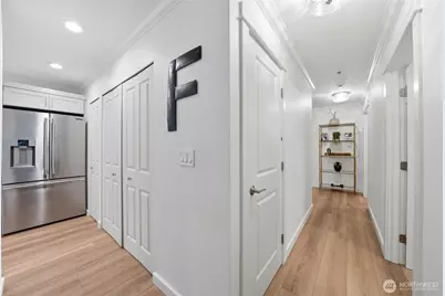 25025 SE Klahanie Boulevard #K101, Sammamish, WA 98029 - Photo 19